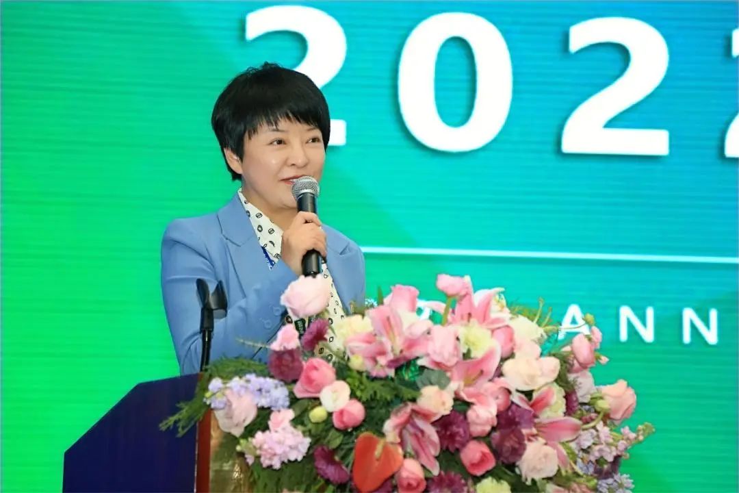 千帆竞发勇者胜 百舸争流奋楫先——风暴娱乐年终大会深度总结2022年、全面部署2023年